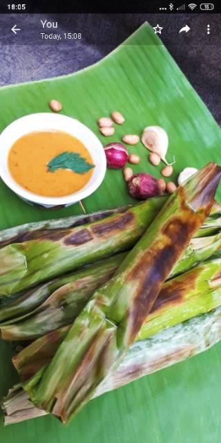 

Otak-otak ikan tenggiri dapur nyak ida