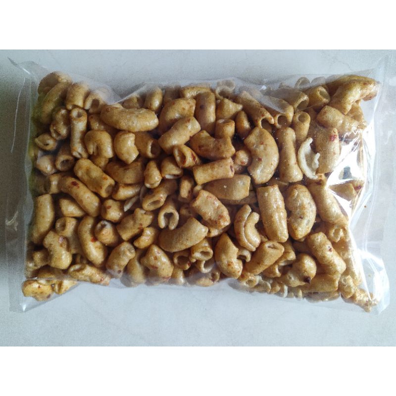 

Makaroni rujak pedas.
