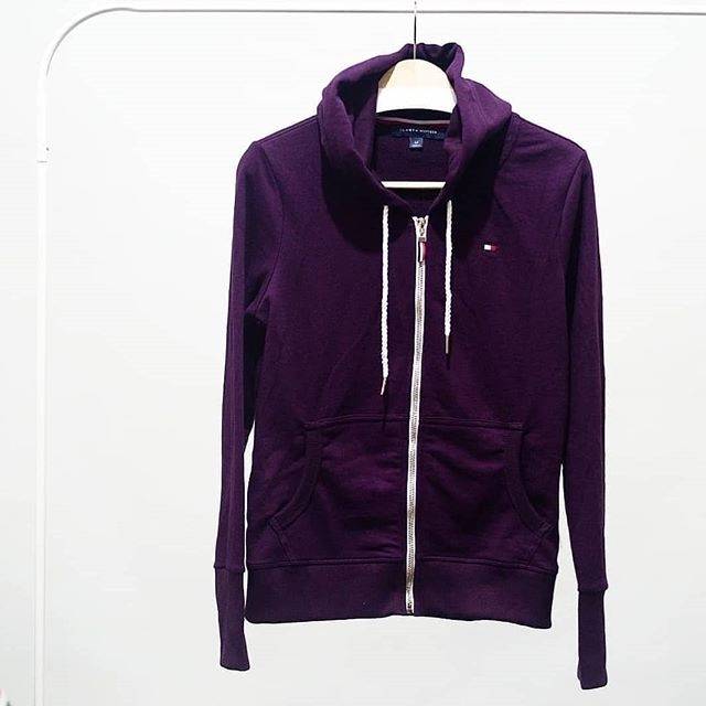 purple tommy hilfiger hoodie