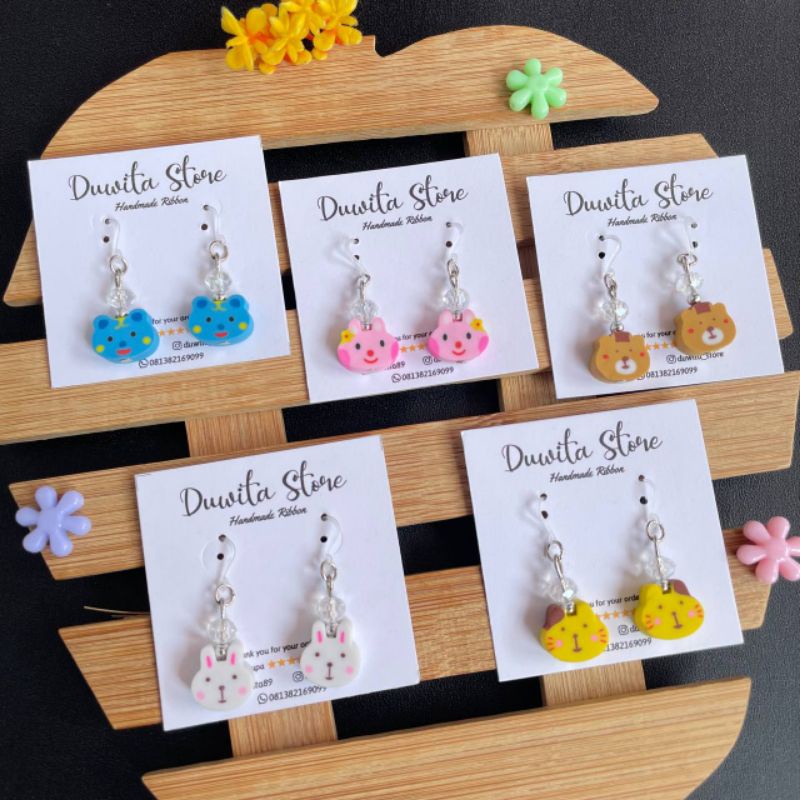 HANDMADE ANTING ANAK KAITAN PLASTIK MOTIF BINATANG-1