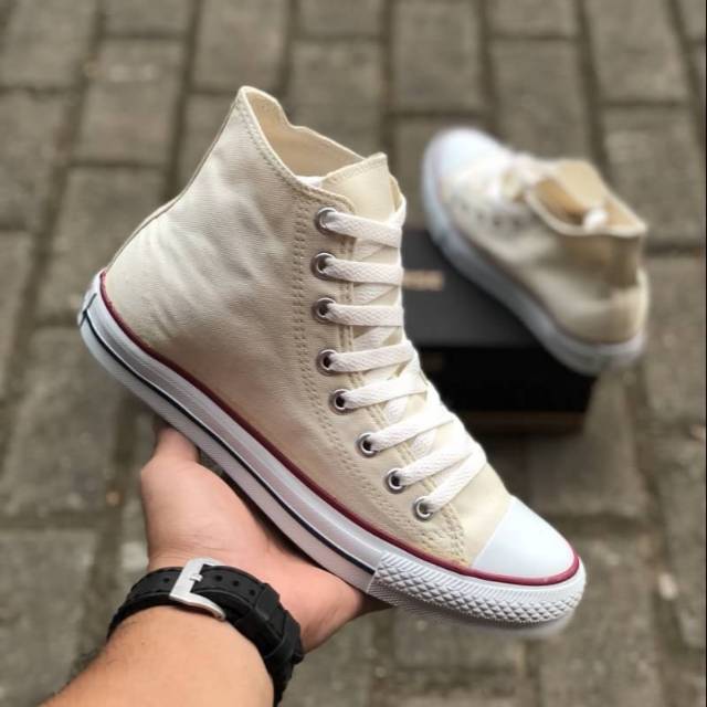 ALLSTAR HIGH OFFWHITE
PREMIUM BNIB TAG VIETNAM