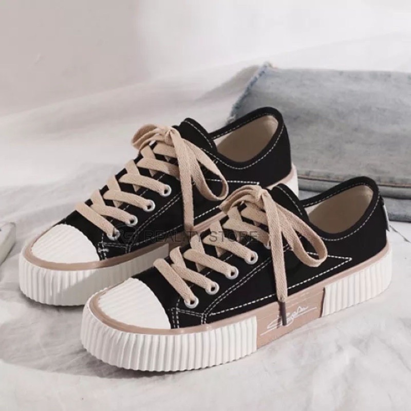 (Terlaris!!) Sepatu Tali Canvas Wanita Import Korean Style Hyun Jae / Sepatu Sneakers Korea Kekinian