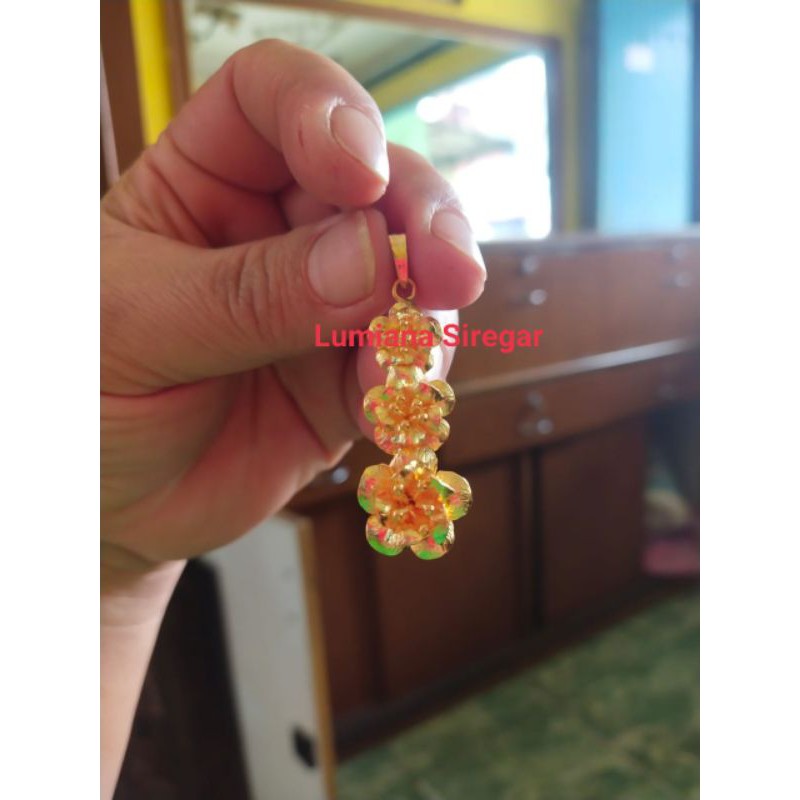 Liontin Mawar Bertingkat Mas LM London 24k 99,9% Lumiana Siregar Emas Toba