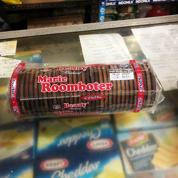 

Biskuit Marie Roomboter Beauty Gosong 250 gram
