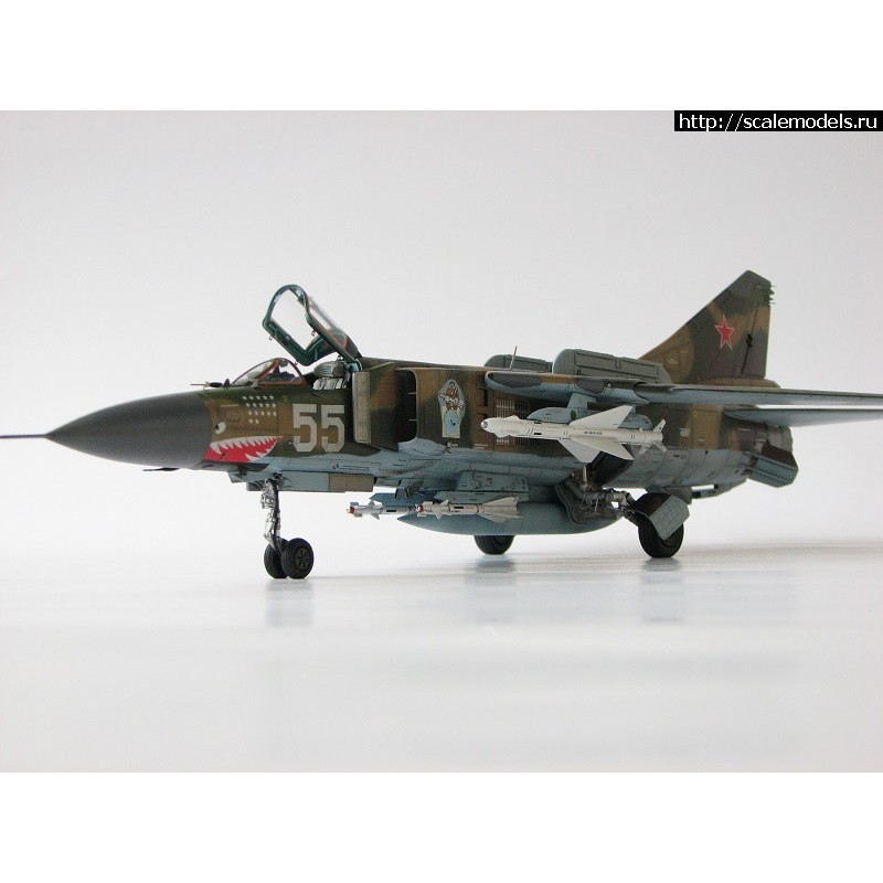SALE  TRUMPETER 1/48 MIG-23MLD Flogger-K Gbh-1130