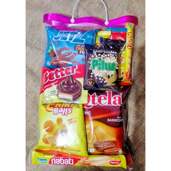 

Paket Snack Ulang Tahun (Bingkisan Ulang tahun murah)