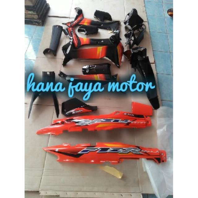 Cover body F1Zr full set body fizr hitam oren