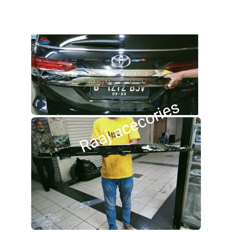 trunklid Fortuner original Black chrom 2021