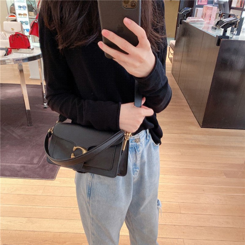 Coach Tabby Shoulder Bag 26 Hitam  Putih