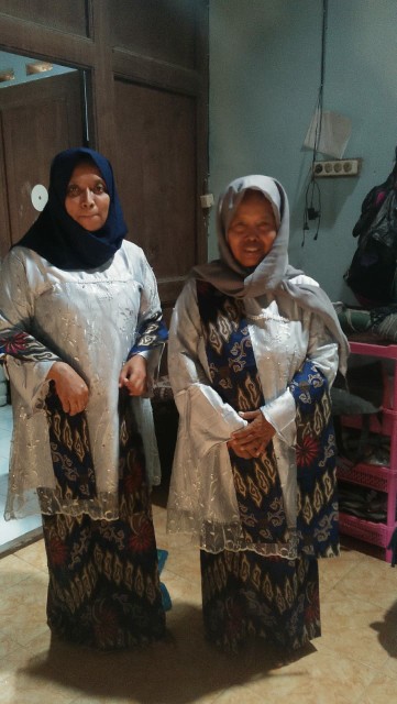 Maura Couple - Sania Ruffle Batik Couple Ori Ndoro Jowi Garansi Termurah Shopee - Kebaya  Natasha