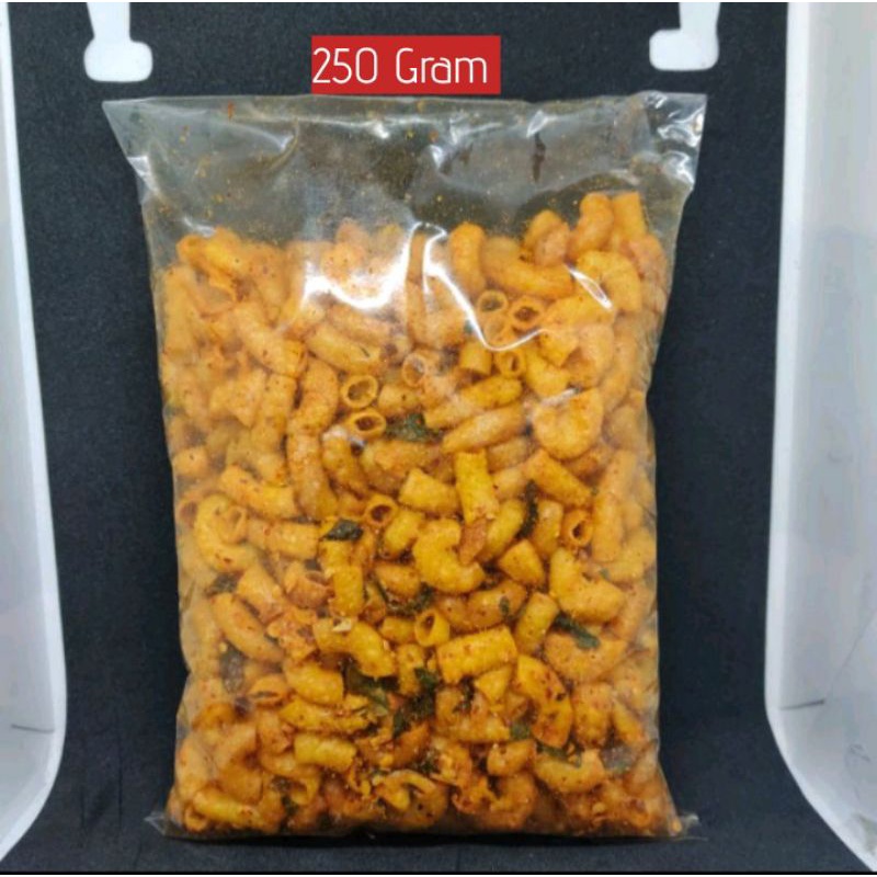 

makroni pedas daun jeruk 250 gr