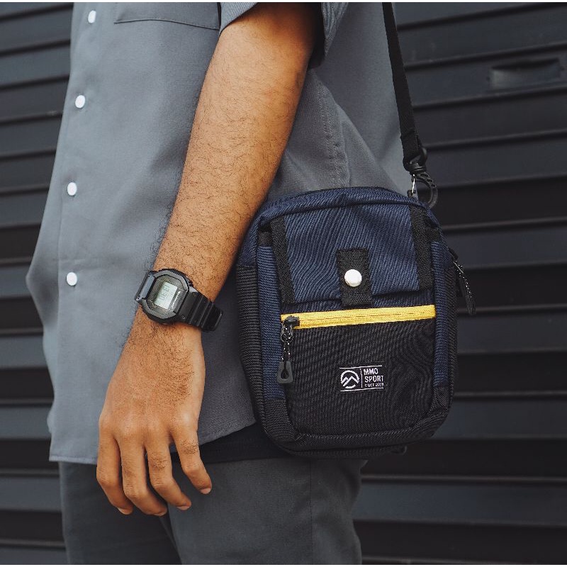 Tas Slempang Pria Combinasi Outfit Elegant Simpel