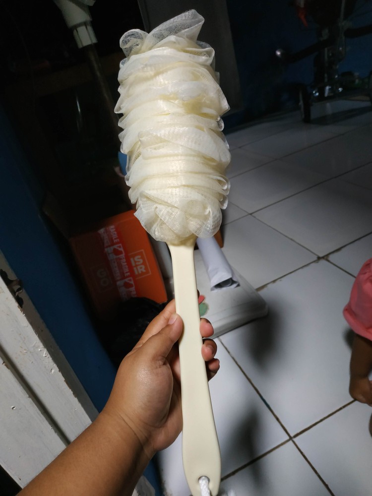 Shower Stick Sikat Mandi