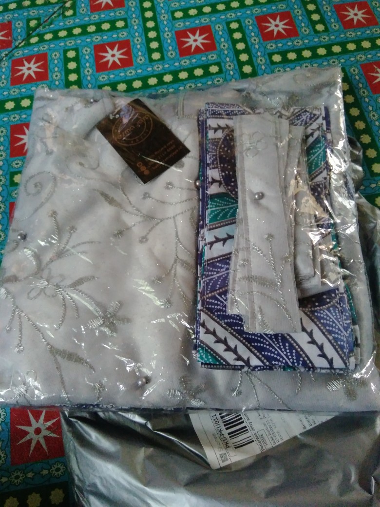 Batik Seragam Couple Azela Lace Bordir Premium Bahan Roberto Cavali Ori Kancing Belakang