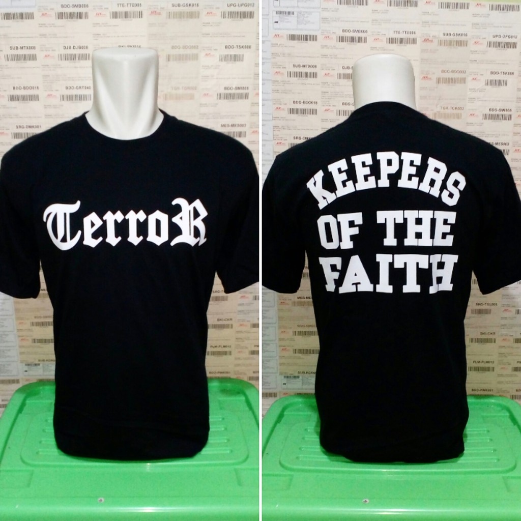 Kaos musik band hardcore terror