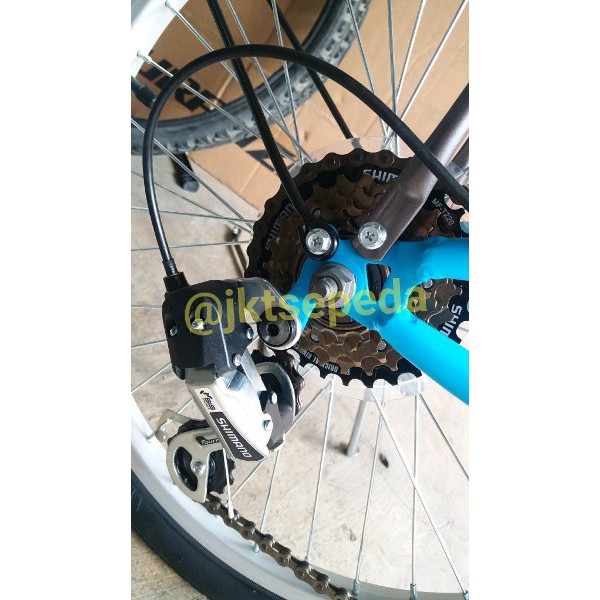 SEPEDA LIPAT UNITED QUEST C1 02