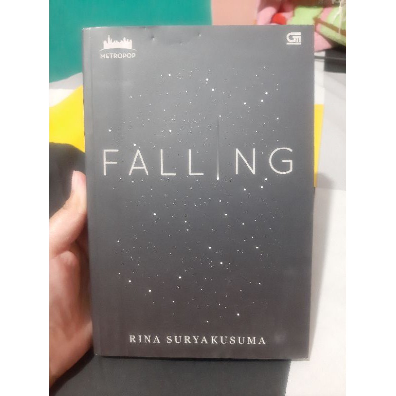 FALLING - Rina SuryaKusuma