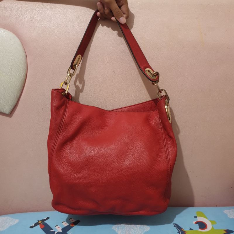 Preloved Mk hobo red original