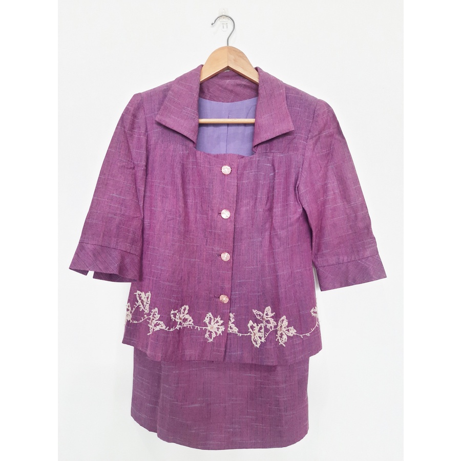 Setelan Blazer Ungu Wanita Elegan