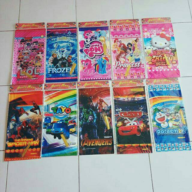 

Plastik Snack Karakter M
