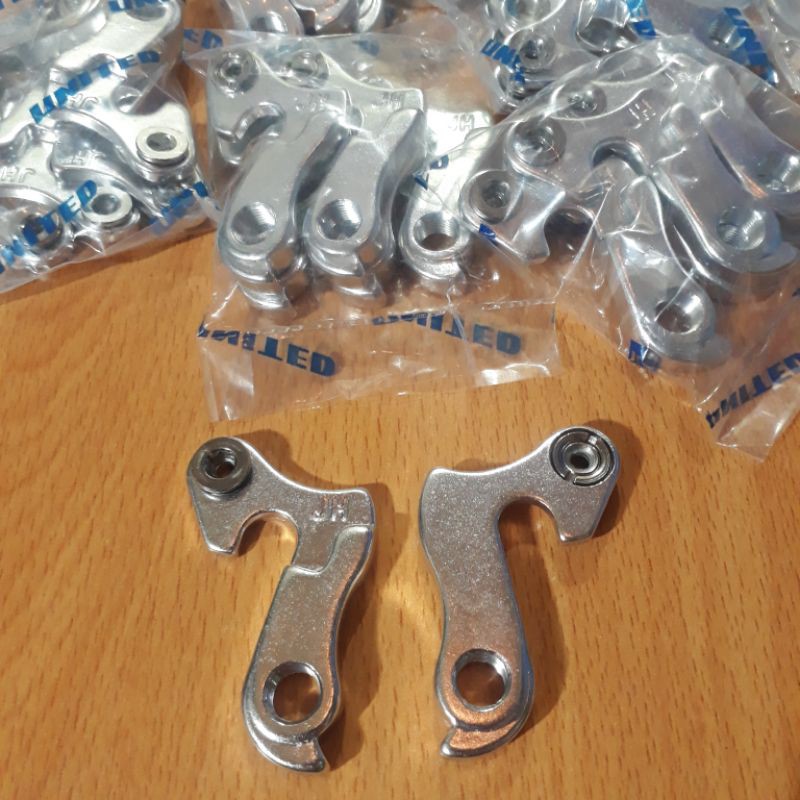 Adapter Atau Anting Rd Sepeda Dominate/Avand/Nucleus Atau Drop Out Frame Bahan Alloy