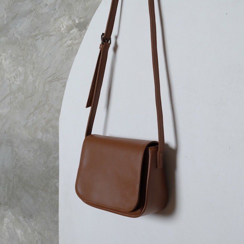 Monalis Sling bag