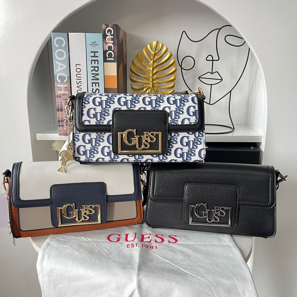 TMGS090 TAS WANITA GUESS LEXI BAGUETTE SHOULDER BAGS