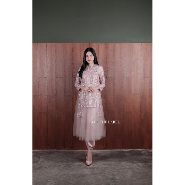 Amrthelabel / bloom / dusty pink
