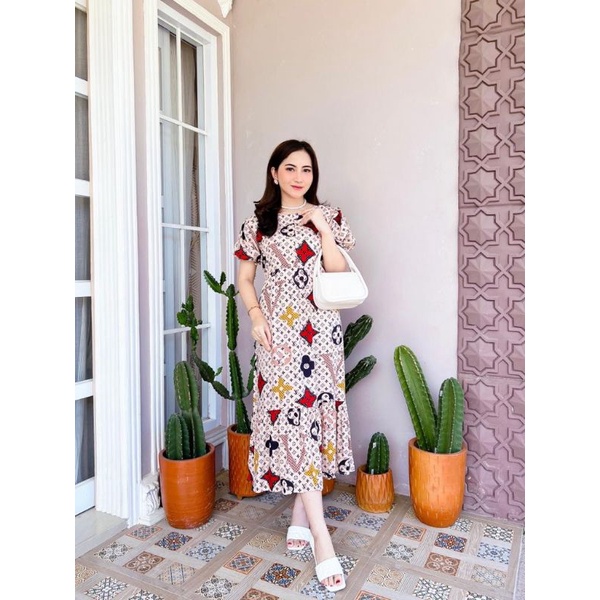 Sabrina Dress by Kanaya