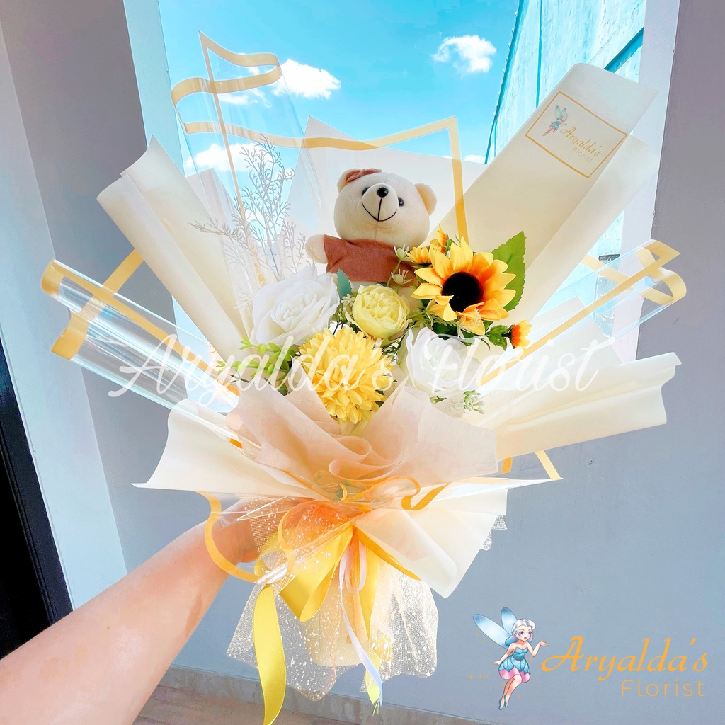 Medium Sized Bouquet | Isabelle Bouquet | Buket Bunga Kelulusan, Anniversary, Graduation, Sidang | B