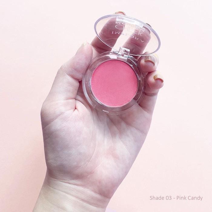 (1KG MUAT 30PCS) Implora Cheek Blossom Blush On hadir dengan 4 pilihan warna natural dan matte