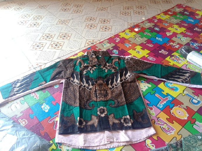 Baju Batik Anak Laki-laki Lengan Panjang Bisa Buat Sekolah Hari Batik