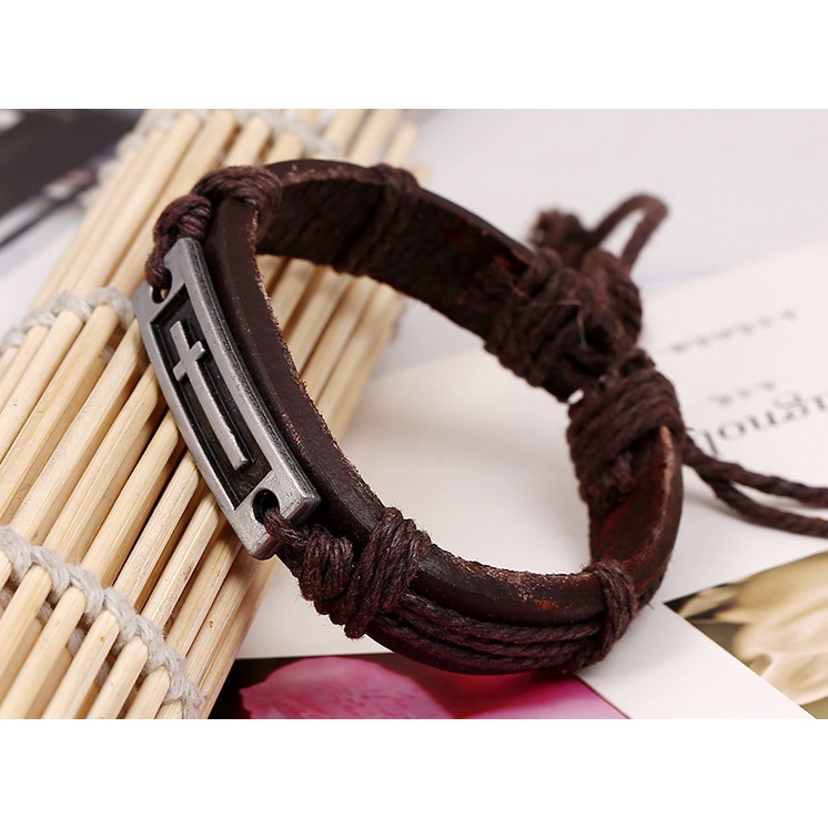 Gelang Kulit Adjustable Desain Salib Gaya Vintage Ukuran 18CM Untuk Pria