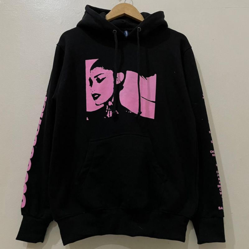 HOODIE H&M || ARIANA GRANDE