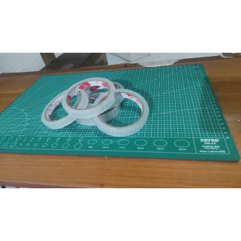 

Isolasi 1/2 inchi Warna Putih 72 yard