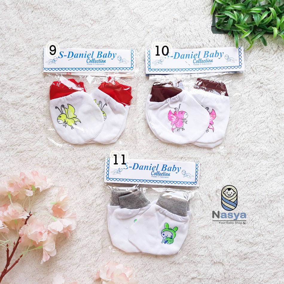 [B-100] Set Sarung tangan dan Kaos Kaki Bayi (S Daniel Baby)