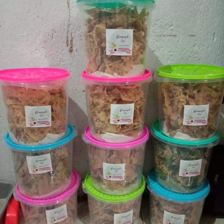 

Gober Rempeyek Kacang dan Bayam 1 toples