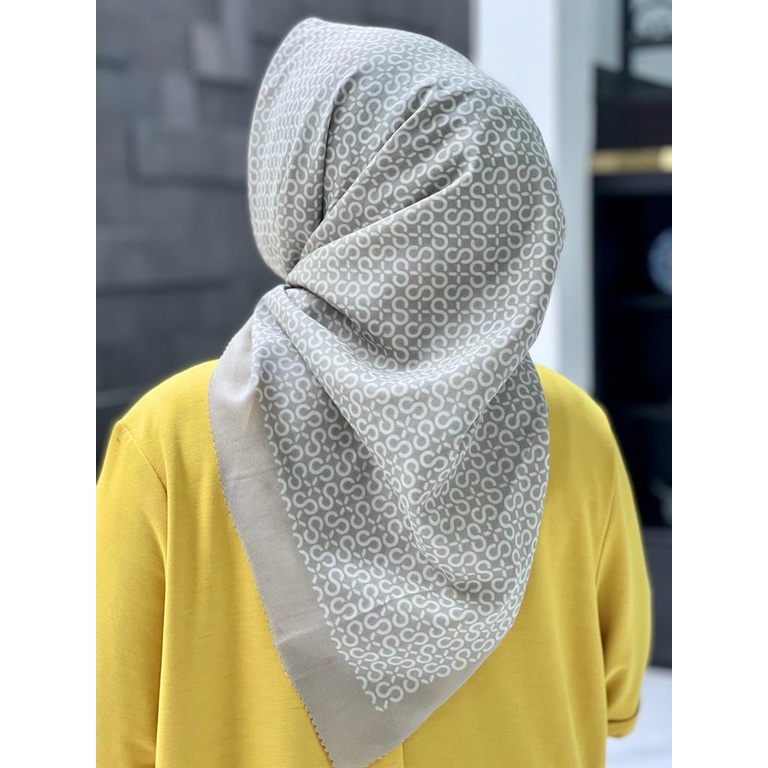 Hijab Segiempat Motip Voal Motif Terbaru Lasercut Hijab Segiempat Voal Motif Printing Kerudung Segiempat Voal Jilbab Segiempat Voal Motip,Kerudung Segiempat GROSIRR-M847
