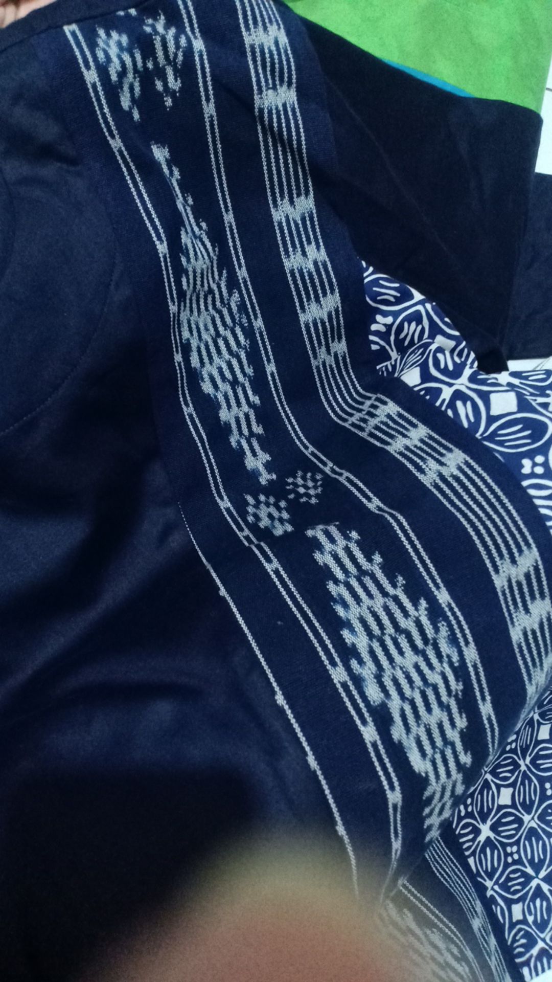 Atasan Batik Susie Black