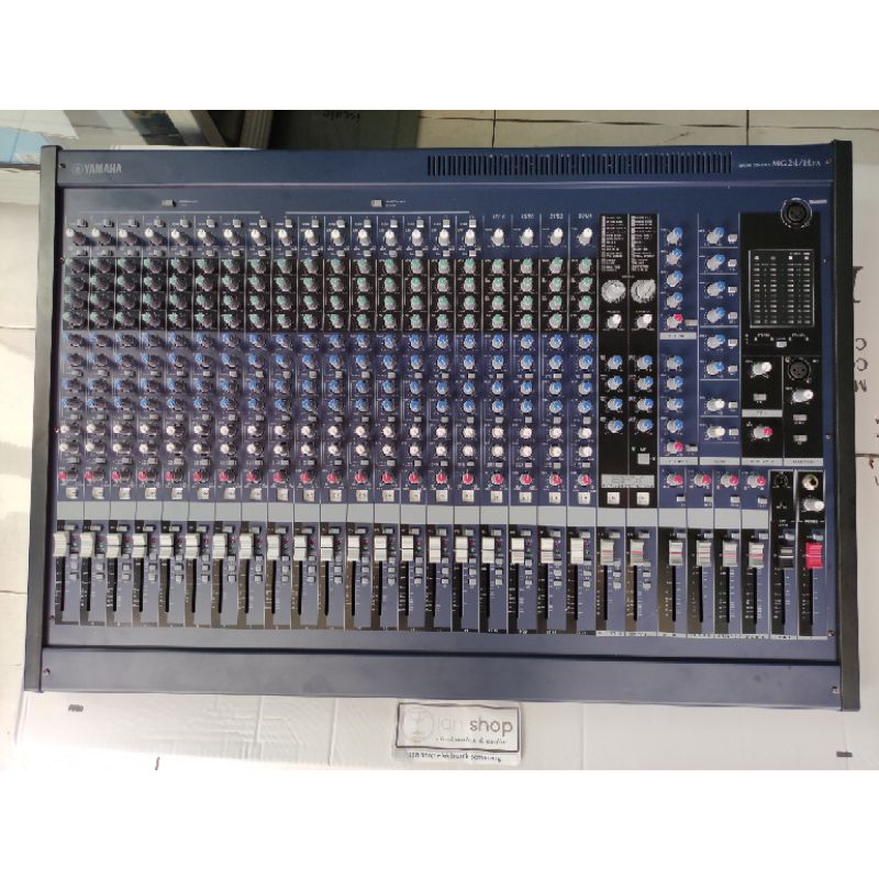 Mixer Audio Yamaha MG24/14 FX MG24 /14FX MG 24 14FX 24 Chanel Grade A Double Efek Reverb SPX Effect 