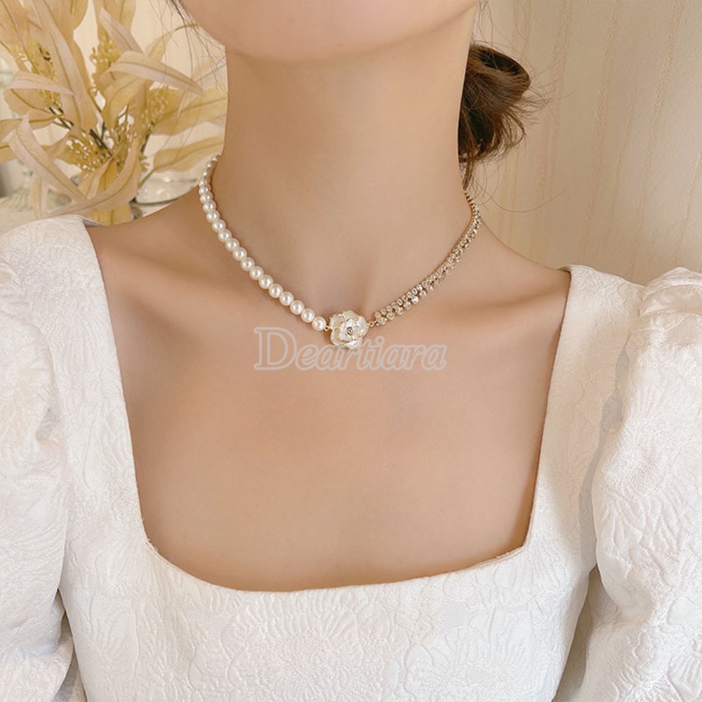 French Retro Design Light Luxury Camellia Necklace Temperament Stitching Pearl Clavicle Chain Women