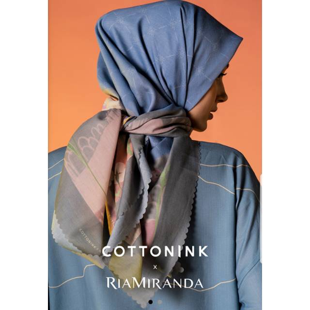 Cotton ink x Ria Miranda blue chaten scarf