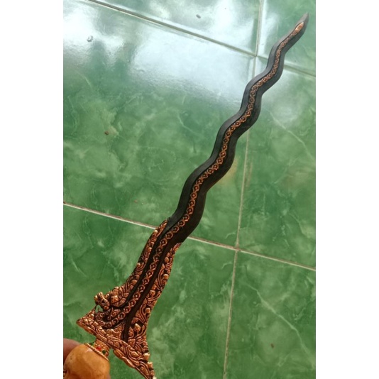 keris nogo sosro luk 11 sisik kawat sepuh emas set warangka