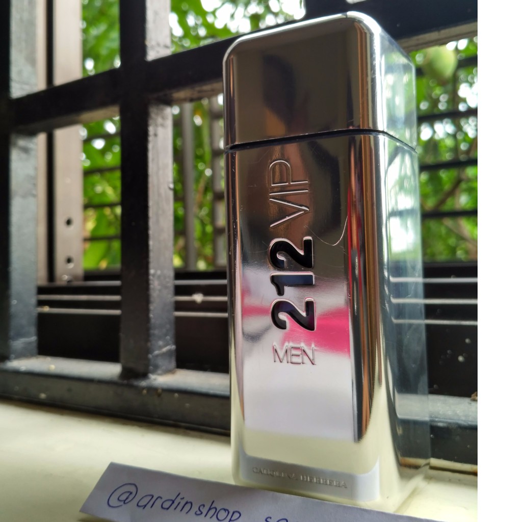 CH 212 VIP Men 100ml (Parfum Original)
