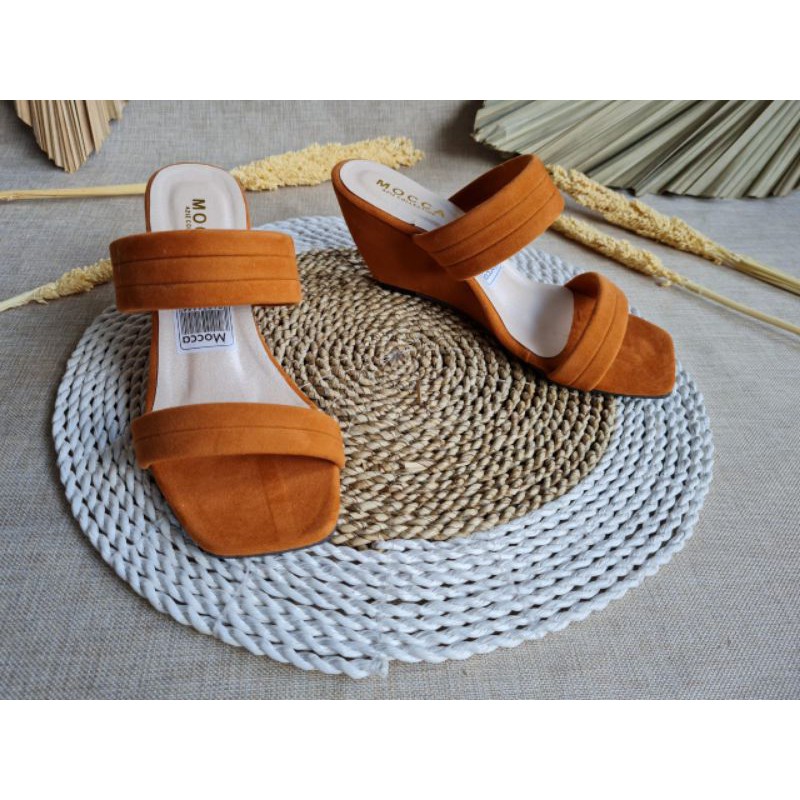 ABBUSHOES Ss 43 sandal hak wanita terbaru bahan suede