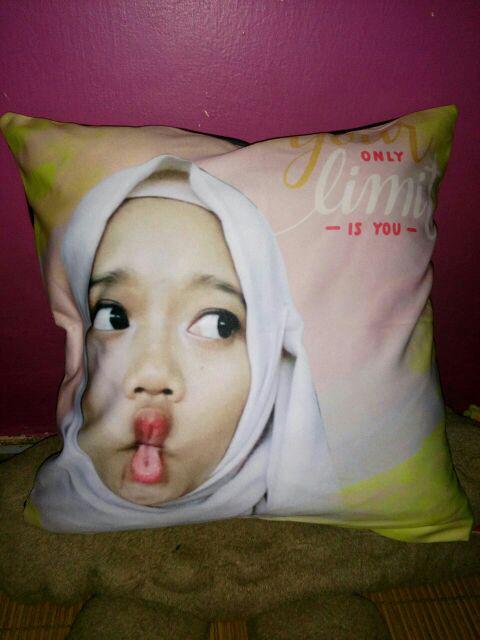 Bantal Custom Karikatur