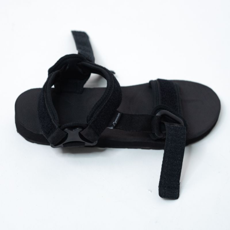 MARKICABS [Carnelian - Black] Sandal Gunung