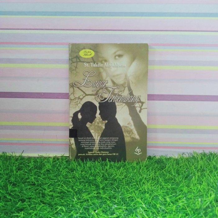 Buku sastra klasik layar terkembang