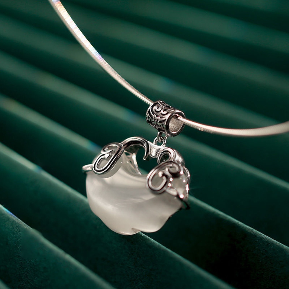 Kalung Rantai Choker Liontin Giok Gaya Retro Etnik Untuk Wanita