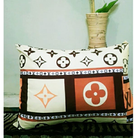 Sarung Bantal Tidur Motif Aesthetic